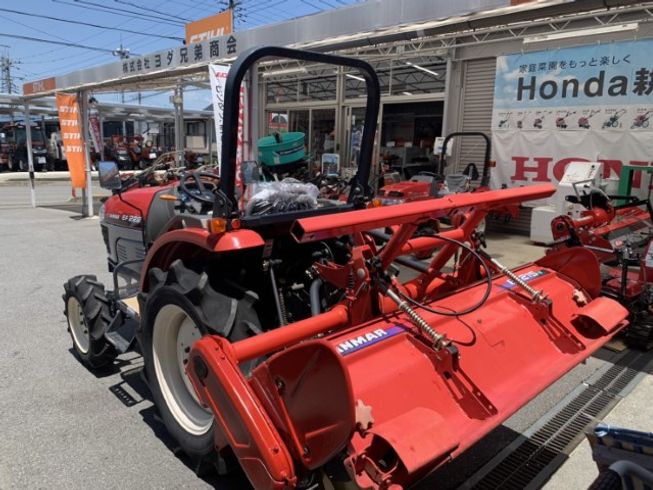 トラクター EF222U 写真４